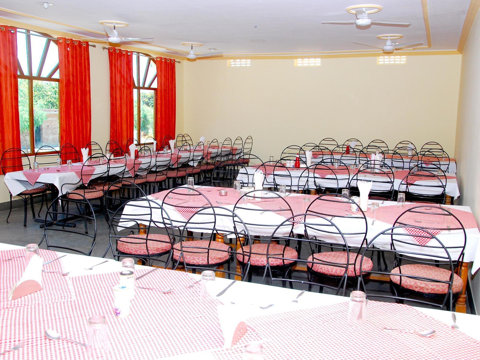 Chandra Hill Resort Ranakpur Buitenkant foto